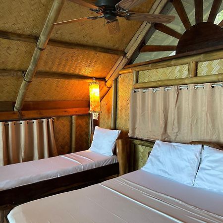 Sangat Island Dive Resort Coron Exterior photo