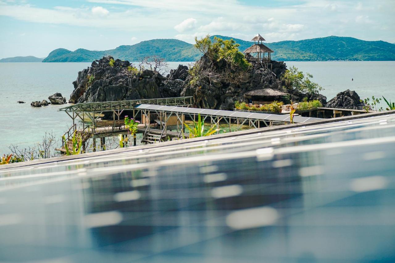 Sangat Island Dive Resort Coron Exterior photo