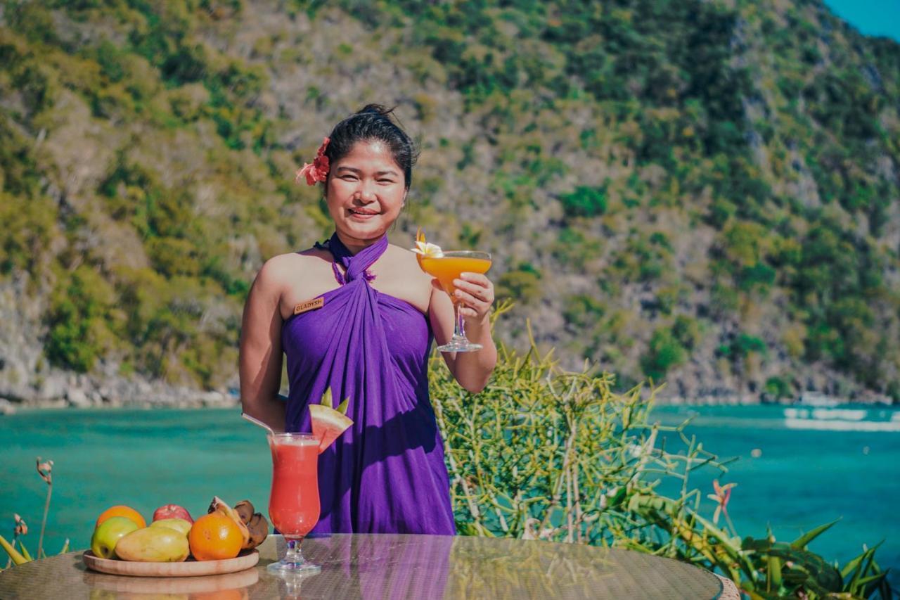 Sangat Island Dive Resort Coron Exterior photo