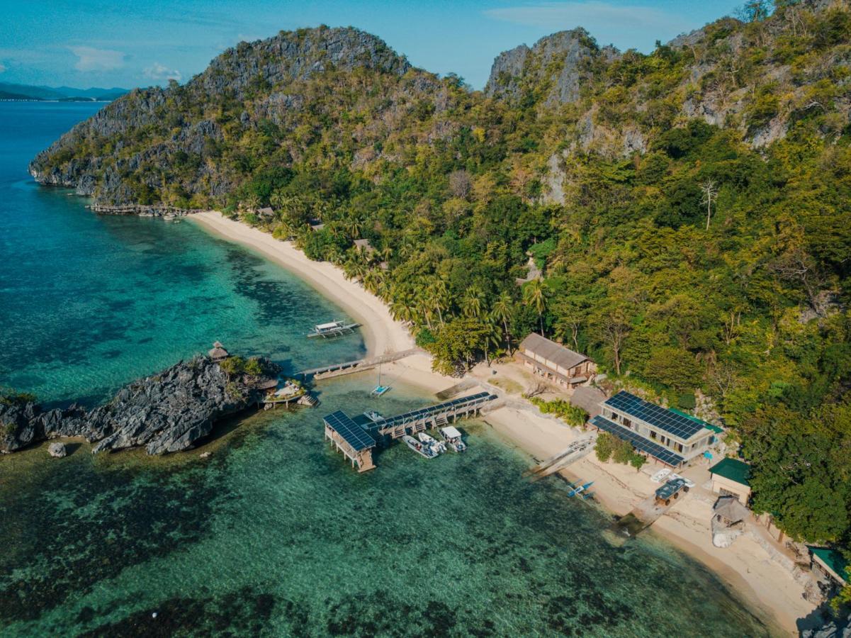 Sangat Island Dive Resort Coron Exterior photo