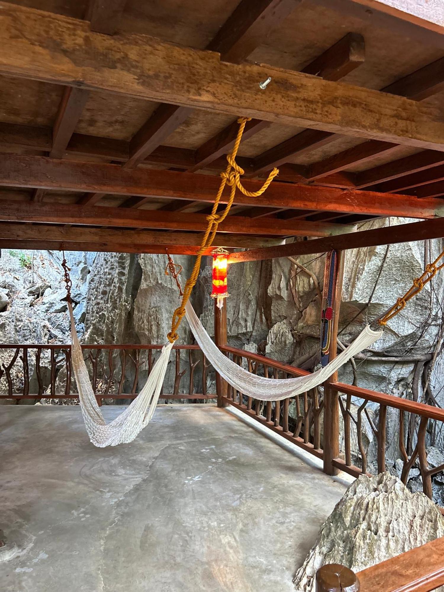 Sangat Island Dive Resort Coron Exterior photo