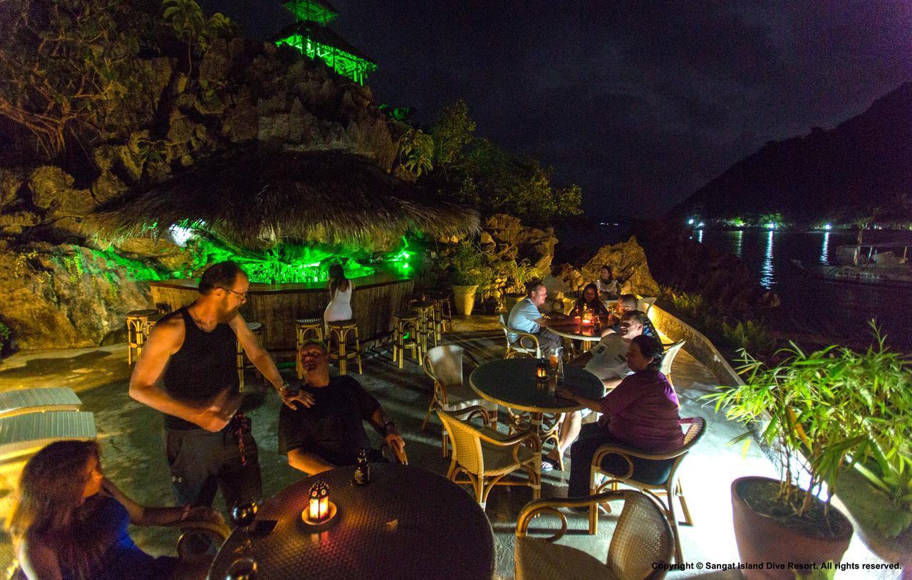 Sangat Island Dive Resort Coron Exterior photo